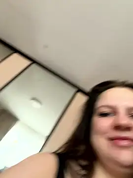 Snapshot of Meganberrybb chatting on 01.18.26 Meganberrybb online show from 01.18.26