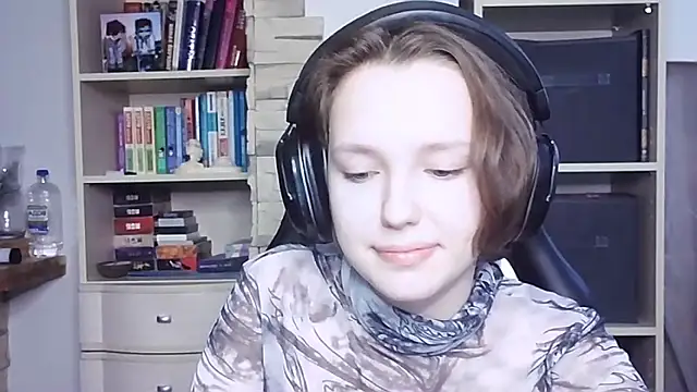 Diana-back online show from 10.26.25