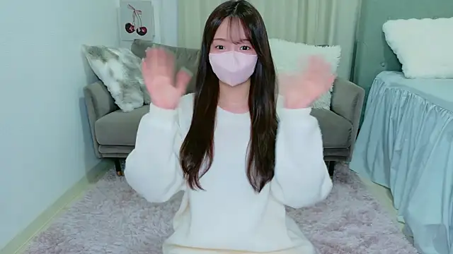 Snapshot of Seira__nn chatting on 11.30.25 Seira nn online show from 11.30.25