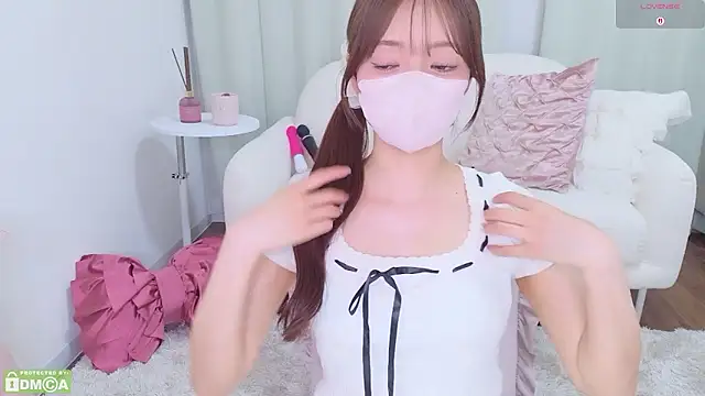 Snapshot of Seira__nn chatting on 05.27.26 Seira nn online show from 05.27.26