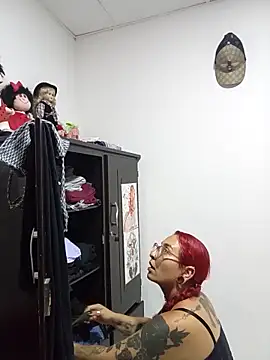 rojita-rojita online show from 10.31.25