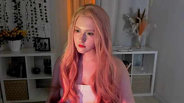Snapshot of DelilahTaylor chatting on 04.25.26 DelilahTaylor online show from 04.25.26