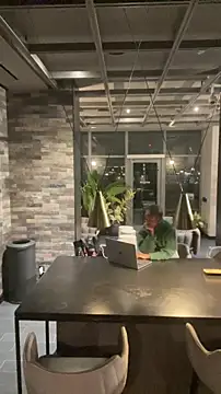 tia   fox online show from 11.09.25