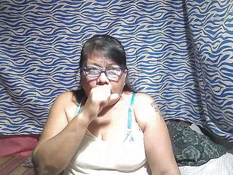 joy cute online show from 10.15.25