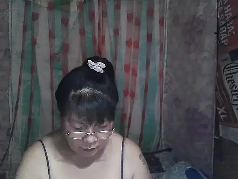 Snapshot of joy_cute chatting on 03.24.26 joy cute online show from 03.24.26