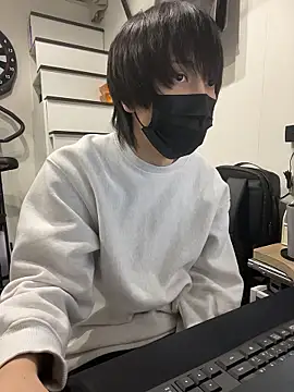 Snapshot of mikan_kun_st chatting on 10.29.25 mikan kun st online show from 10.29.25