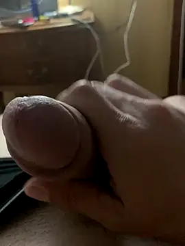 Snapshot of -bunny06 chatting on 10.04.25 -bunny06 online show from 10.04.25