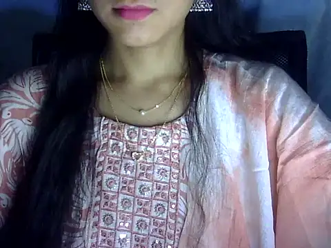 Snapshot of Shazi_1 chatting on 05.20.26 Shazi 1 online show from 05.20.26