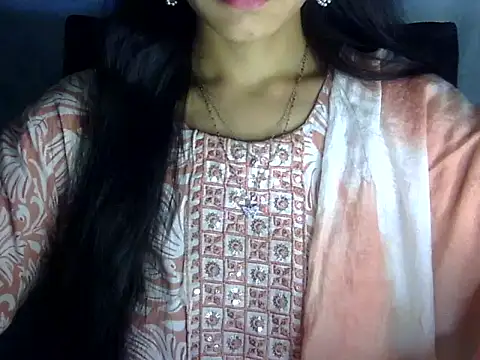 Snapshot of Shazi_1 chatting on 06.17.26 Shazi 1 online show from 06.17.26