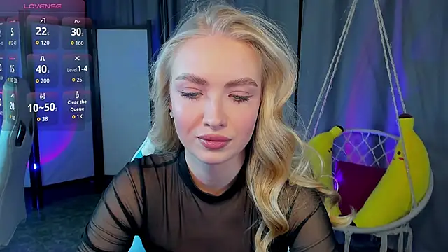 TessaGrays online show from 01.17.26