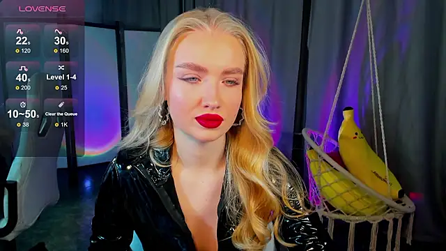 TessaGrays online show from 02.11.26