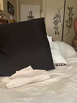 CynnxxxBarb online show from 02.04.26