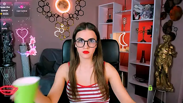 lina fox12 online show from 10.18.25