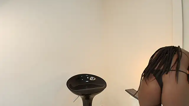 NatashaTaylor online show from 11.09.25