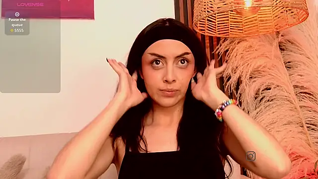 Dahlia vexx online show from 10.22.25