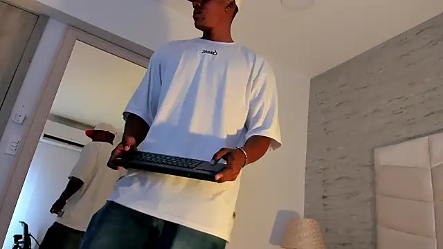 jax black online show from 02.03.26