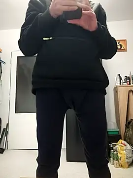 honzinka83 online show from 12.14.25