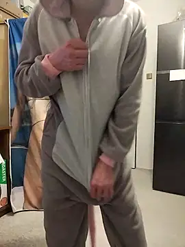 honzinka83 online show from 03.04.26