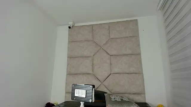 Scaarlett 22  online show from 11.03.25