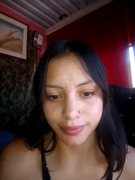 Snapshot of lizethavila chatting on 02.26.26 lizethavila online show from 02.26.26