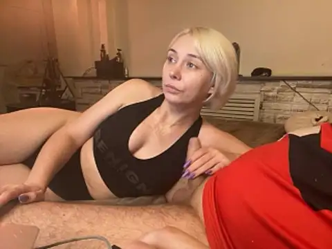 Sex Vibe couple online show from 10.24.25