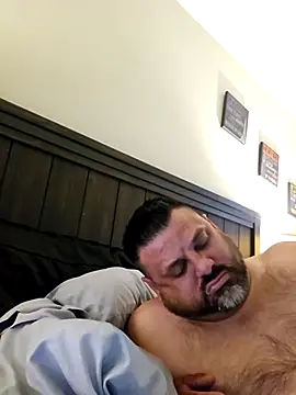 Roddog18 online show from 04.15.26