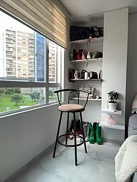 Zoe riivas online show from 02.02.26