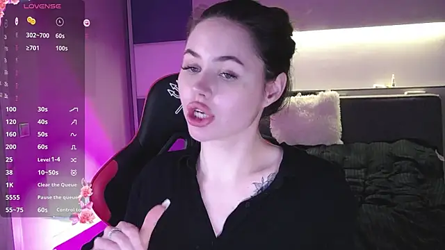 Snapshot of AlmaryKim chatting on 01.12.25 AlmaryKim online show from 01.12.25