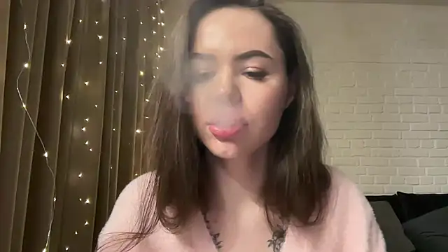 Snapshot of AlmaryKim chatting on 01.21.25 AlmaryKim online show from 01.21.25