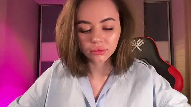 Snapshot of AlmaryKim chatting on 01.29.25 AlmaryKim online show from 01.29.25