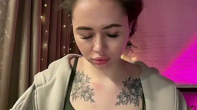 Snapshot of AlmaryKim chatting on 01.31.25 AlmaryKim online show from 01.31.25