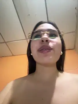 Brianna bunny05 online show from 06.21.26