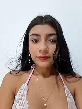 Snapshot of Sweed-virgin-pussy chatting on 05.29.26 Sweed-virgin-pussy online show from 05.29.26