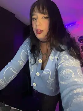 Snapshot of Hinatamoon_ chatting on 02.04.26 Hinatamoon online show from 02.04.26