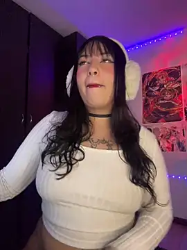 Snapshot of Hinatamoon_ chatting on 02.26.26 Hinatamoon online show from 02.26.26