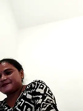 Snapshot of Monalisa22y chatting on 10.23.25 Monalisa22y online show from 10.23.25