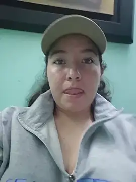 annyaparis online show from 11.20.25