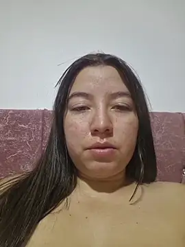 annyaparis online show from 03.31.26