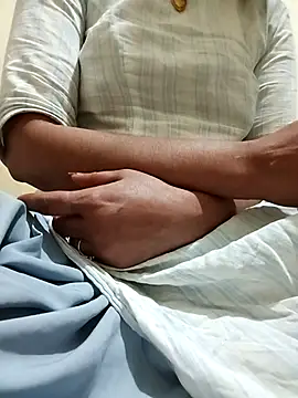 LOVE-VIKA online show from 02.27.26