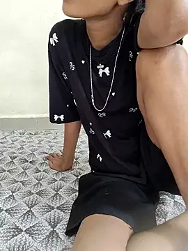 Unique girls90 online show from 11.28.25