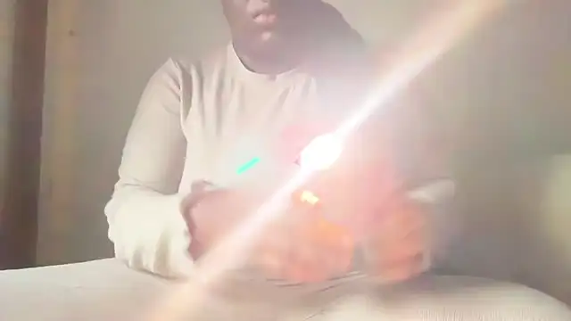 nanaisbackk online show from 10.10.25