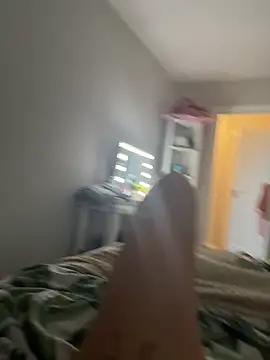 Snapshot of Victoria6989 chatting on 10.03.25 Victoria6989 online show from 10.03.25