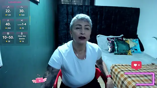 Charlotte  Gray online show from 12.18.25