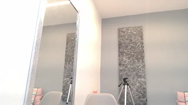 Snapshot of sammy_gale chatting on 04.01.26 sammy gale online show from 04.01.26