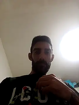 Snapshot of Cristian863 chatting on 10.01.25 Cristian863 online show from 10.01.25