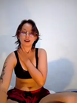 Snapshot of Klaret_Toy chatting on 03.02.26 Klaret Toy online show from 03.02.26