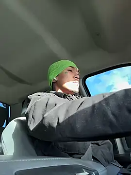 Loadedeggs online show from 10.14.25