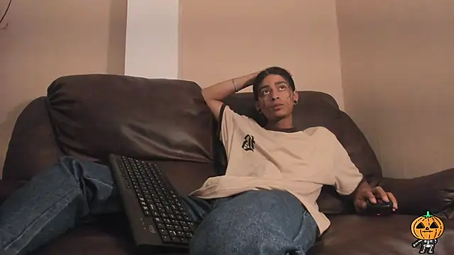 Dickie Dicking online show from 10.17.25