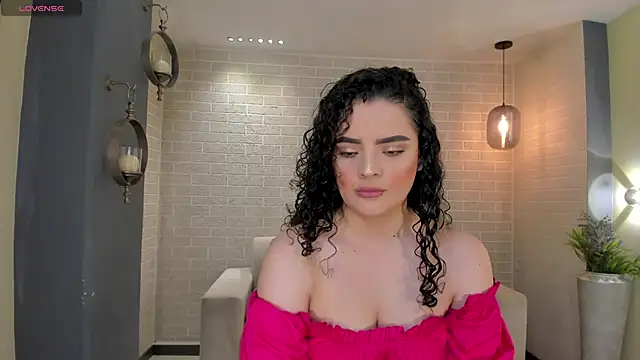 KylieJenkins online show from 11.20.25