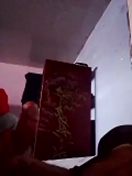 Snapshot of Medina10Santiago chatting on 01.13.26 Medina10Santiago online show from 01.13.26